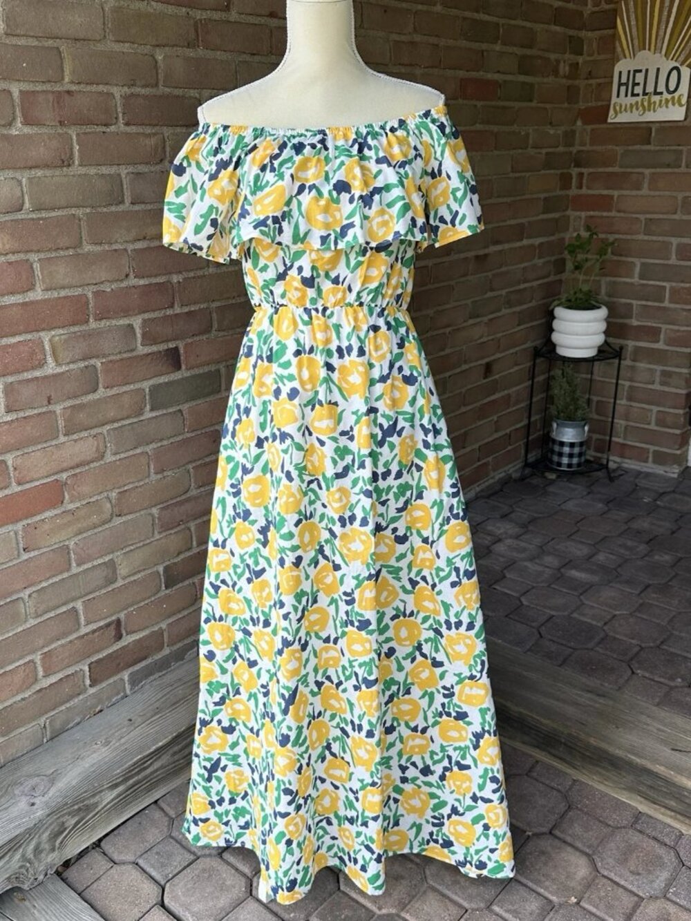 Flounce Floral Maxi Dress Womens